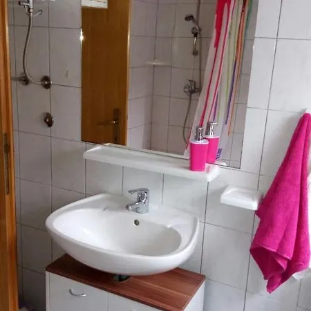 A 4 W Big Terrace Sea View & Close To Apartman