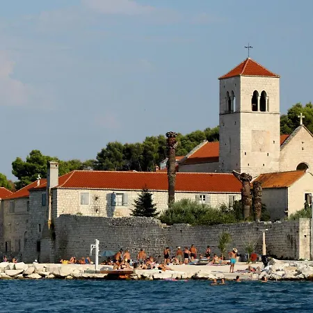 A 4 W Big Terrace Sea View & Close To Apartman Trogir